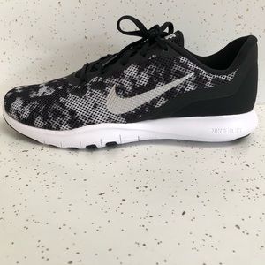 Nike Flex TR 7 Cross Trainers